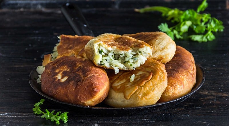 Жареные пирожки с овощами