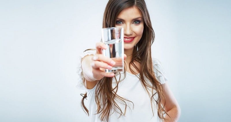 нужно пить больше чистой воды