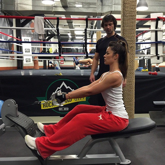 10890566_1583930631836424_688189029_n_1024x1024