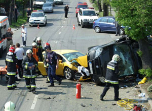 Авария Основная причина переломов костей таза - сдавливание таза из-за аварии