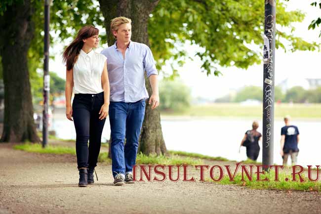 Частые уличные прогулки