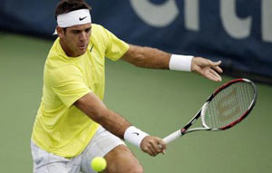 Теннисист Согласно исследованиям, стрессовые переломы часто встречаются у теннисистов