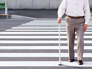 человек с тростью Одним из возможных последствий может быть хромота