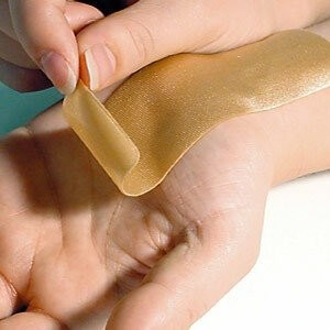 Повязка Дерматикс лечебная на тканевой основе