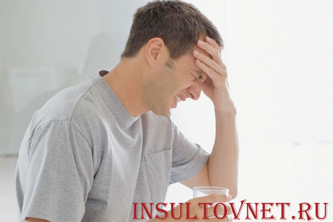 болит голова