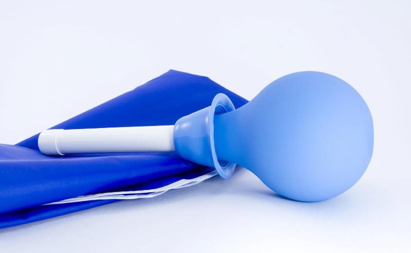 Клизмы из отвара травы