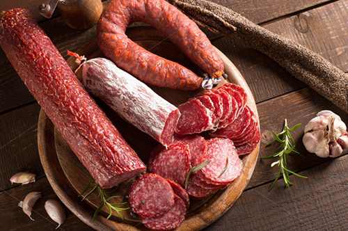 Колбаса и сосиски Вредные копчености