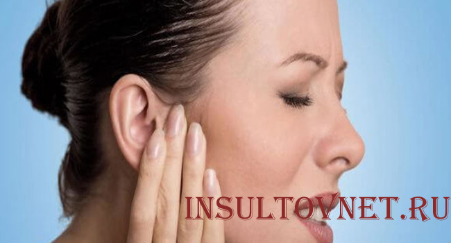 Симптомы отита