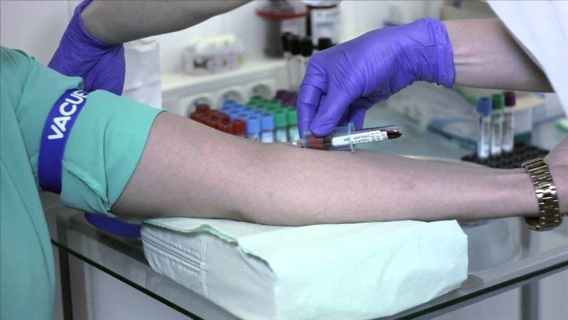 кровь из вены