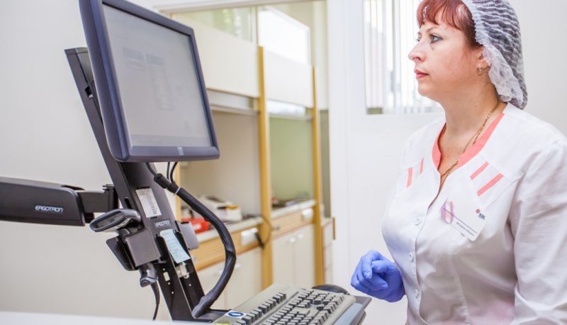 специалисты