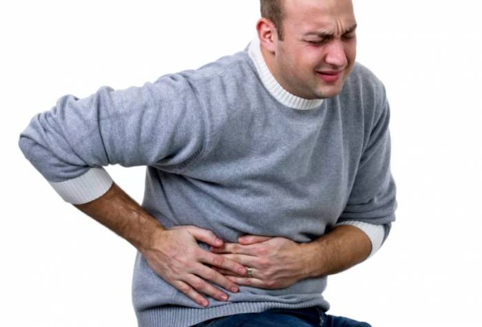 боль в печени