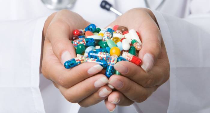 принимаем лекарства