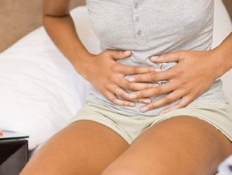 Болит живот