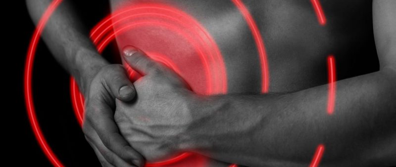 боли в боку